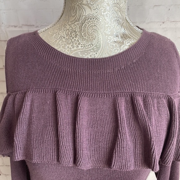 Hippie Rose Cold Shoulder Sweater in XS - Picture 8 of 11